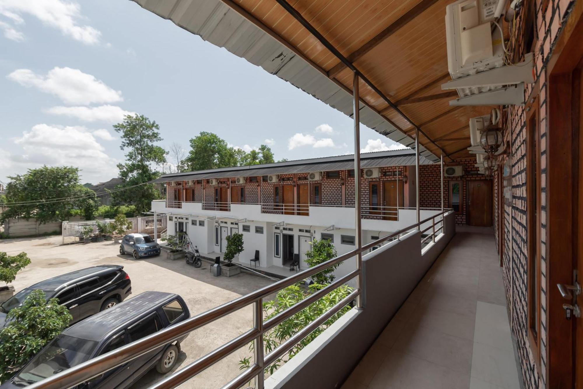 Reddoorz Syariah Near Jakabaring Sport City Palembang Exteriér fotografie