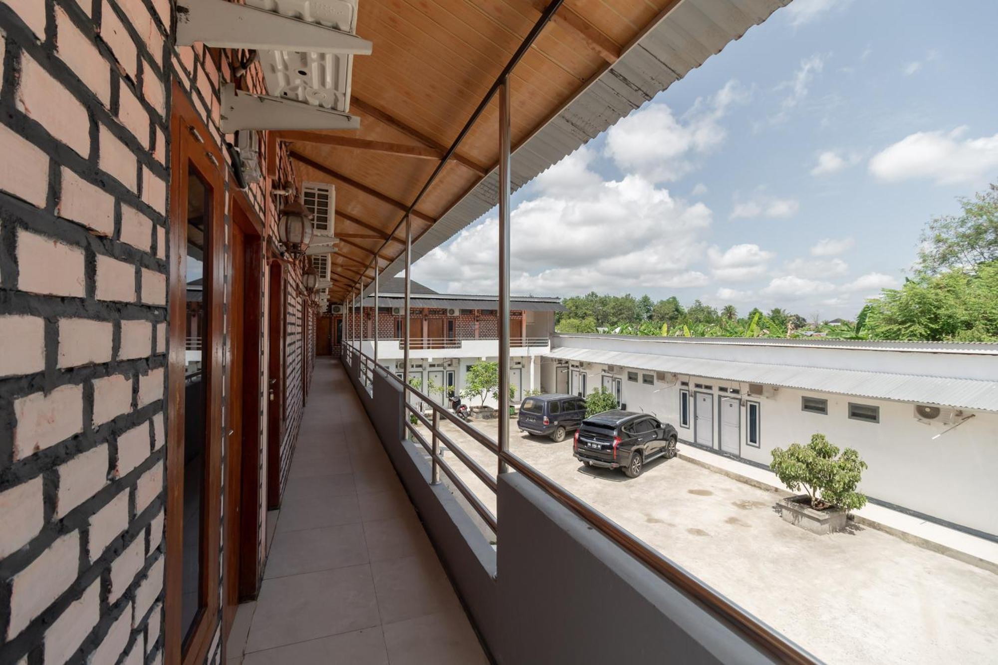 Reddoorz Syariah Near Jakabaring Sport City Palembang Exteriér fotografie
